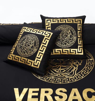 Luxurious Versace Black and Golden 8-Piece Duvet Cover Set | Premium Bedding - Image 4